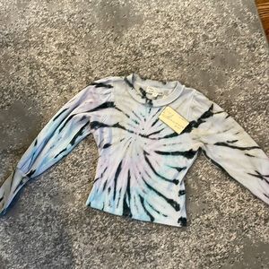 Vintage Havana Women’s long sleeve tie-dye shirt
